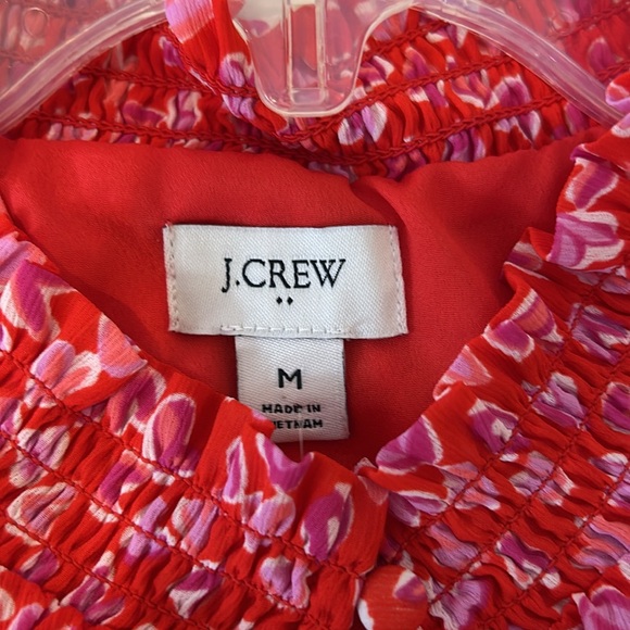 J. CREW NWT Smocked Keyhole Top size M red with hearts - Picture 6 of 8
